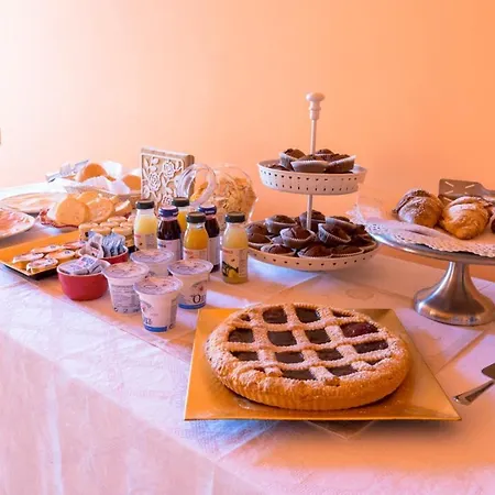 Bed & Breakfast Diana House
