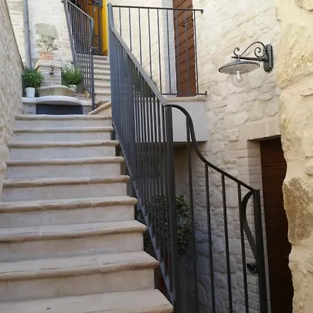 Bed & Breakfast Diana House 3*