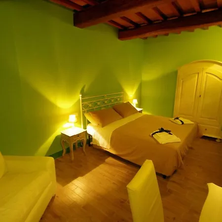 Couette-café Diana House 3*